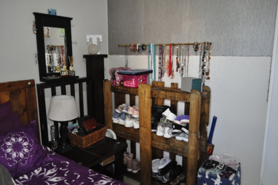 6 Bedroom Property for Sale in Wavecrest Eastern Cape